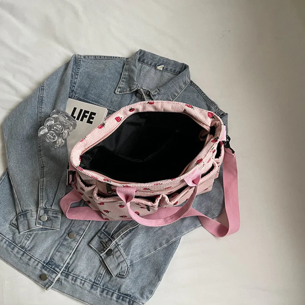 Damska Torebka Codzienna w Odcieniu Jagodowym | Uniwersalny Design