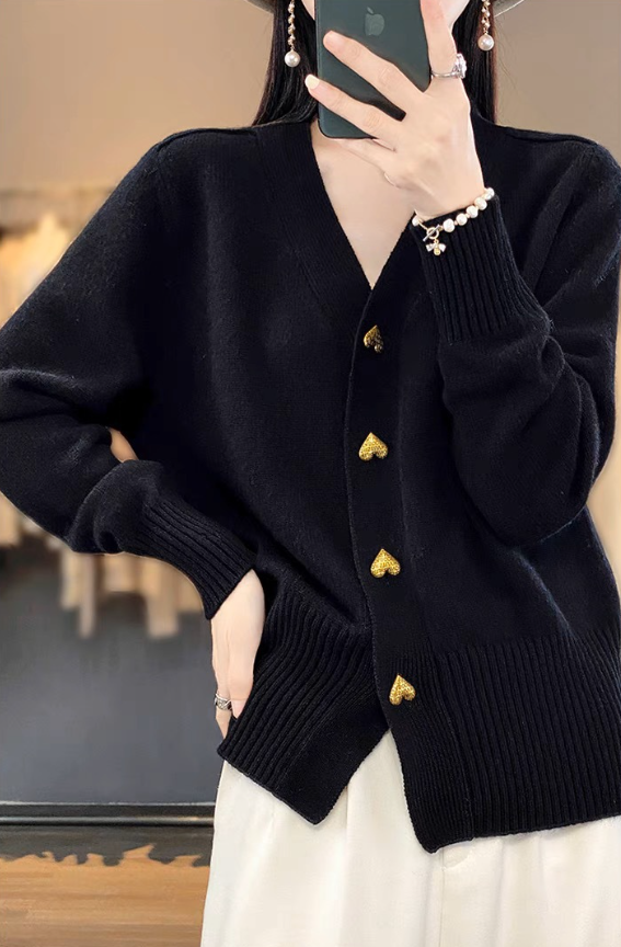 Damski Stylowy Kardigan | Guziki w Kształcie Serca