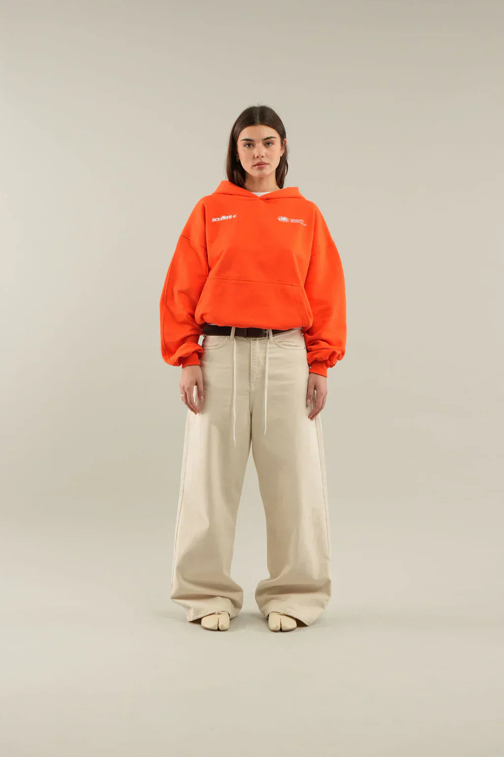 Sweter damski z kapturem | Luźny krój