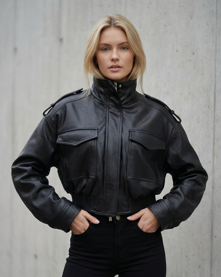 Damenjacke in verkürzter Länge | Minimalistische Form