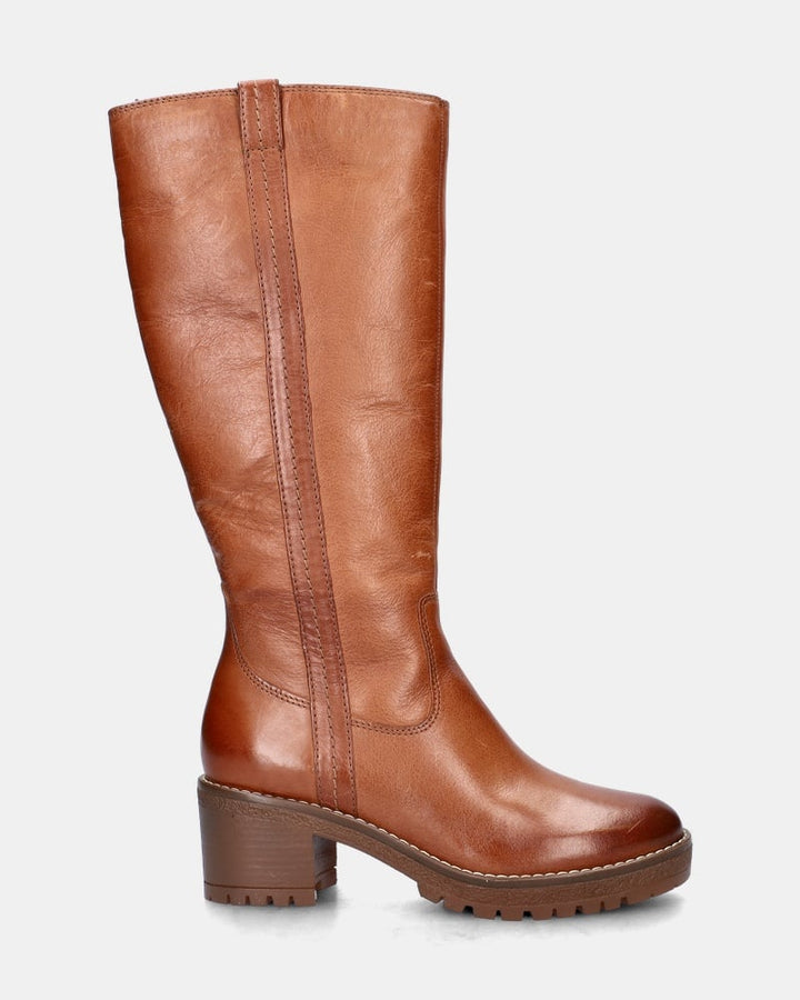 Dámské kozačky se zipem | Stylový detail