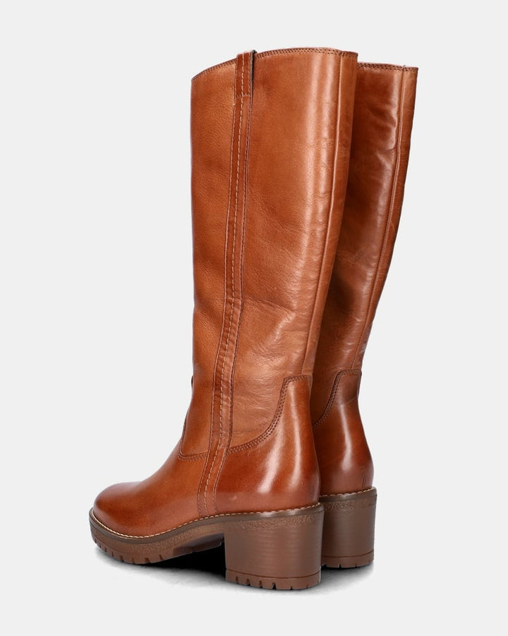 Dámské kozačky se zipem | Stylový detail
