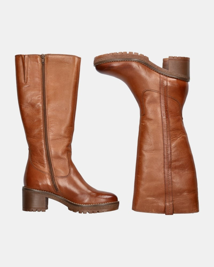 Dámské kozačky se zipem | Stylový detail