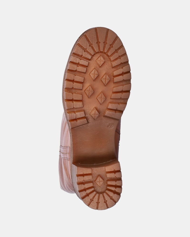 Dámské kozačky se zipem | Stylový detail