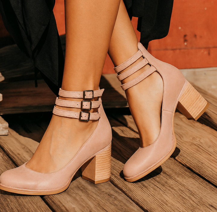 Women's elegant sandals with a lightweight sole