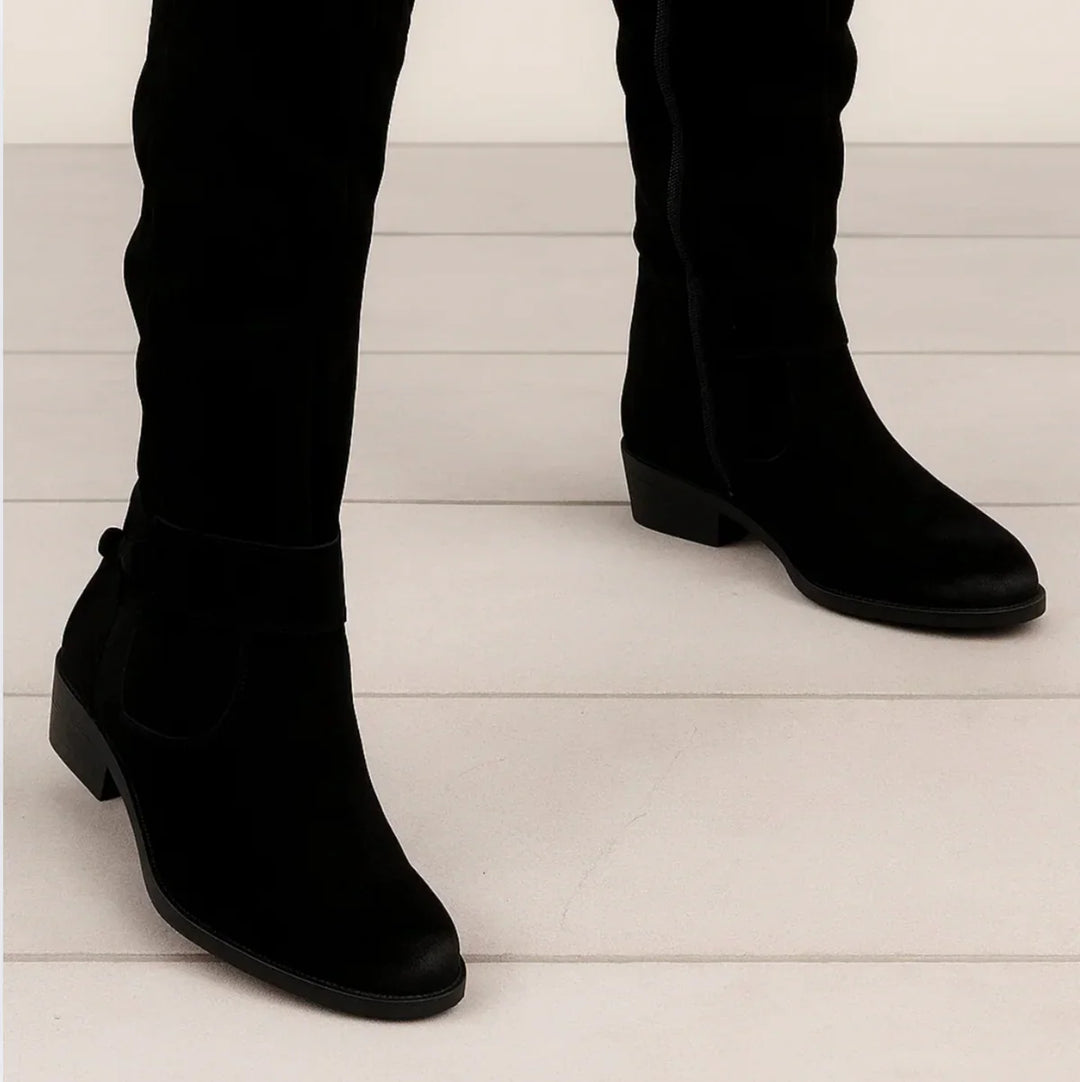Hohe Damenstiefel | Modischer Look