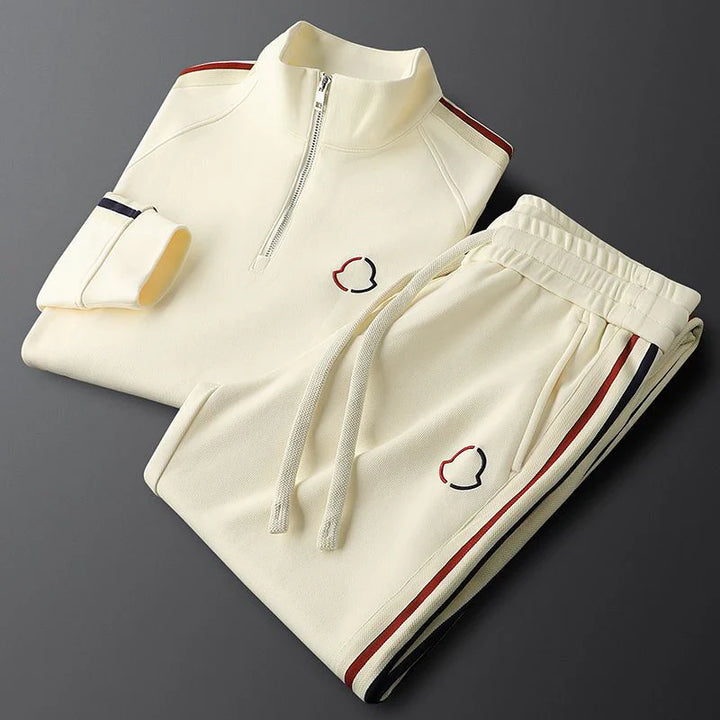 Men's training set with 1/4 zip sweatshirt and pants | Two-piece