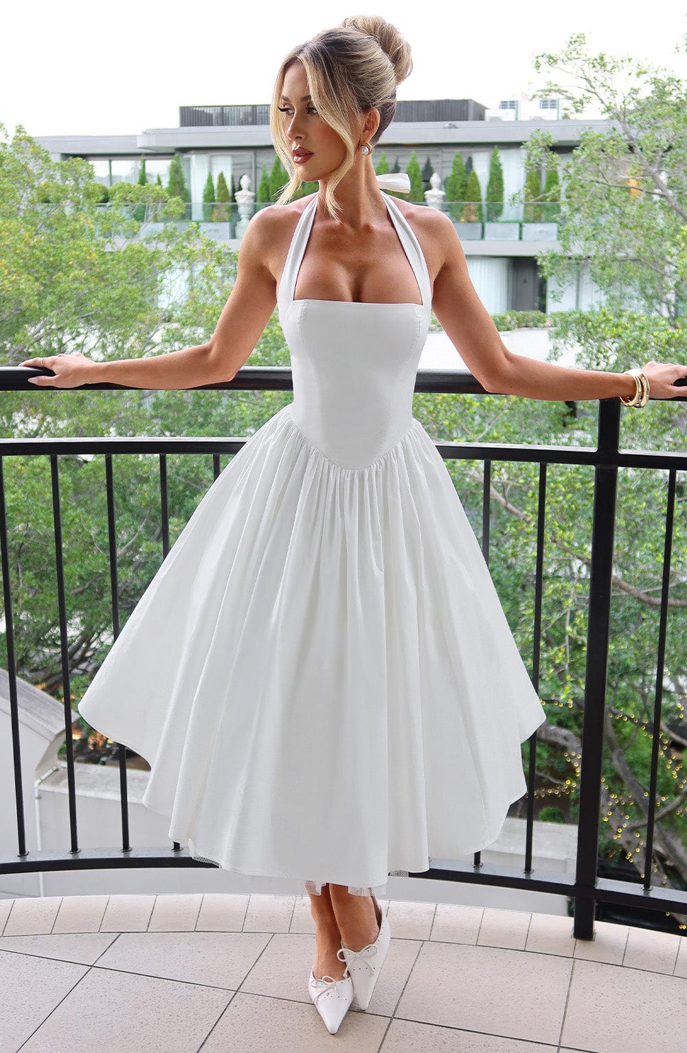 Damenkleid für die Hochzeit | Stilvoller Midischnitt