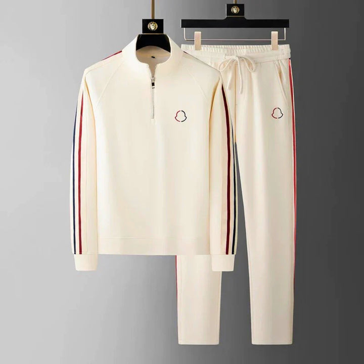 Men's training set with 1/4 zip sweatshirt and pants | Two-piece