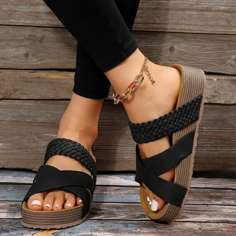 Women's orthopedic sandals with soft insole
