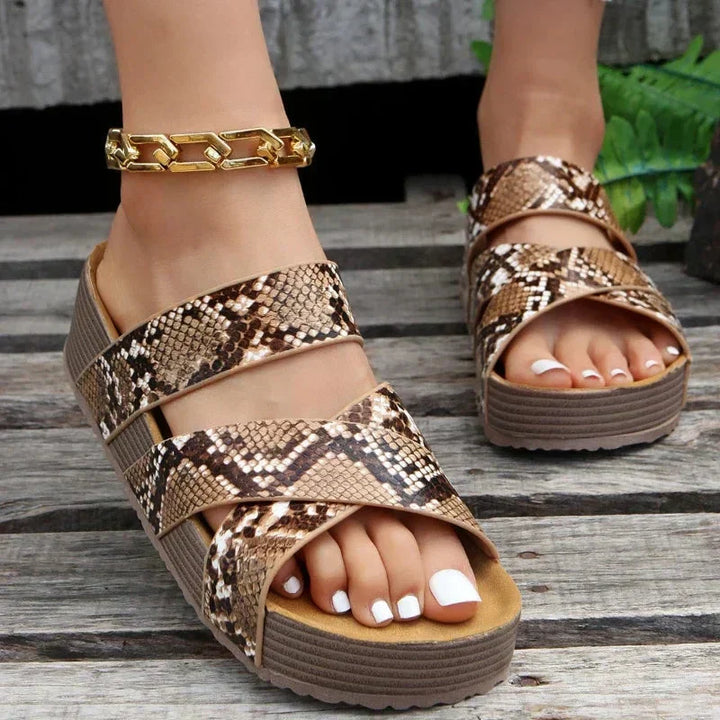 Women's orthopedic sandals with soft insole