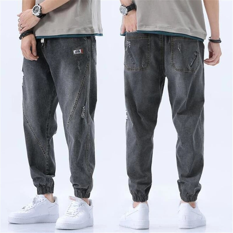 Men's Straight Leg Jeans | Casual Look