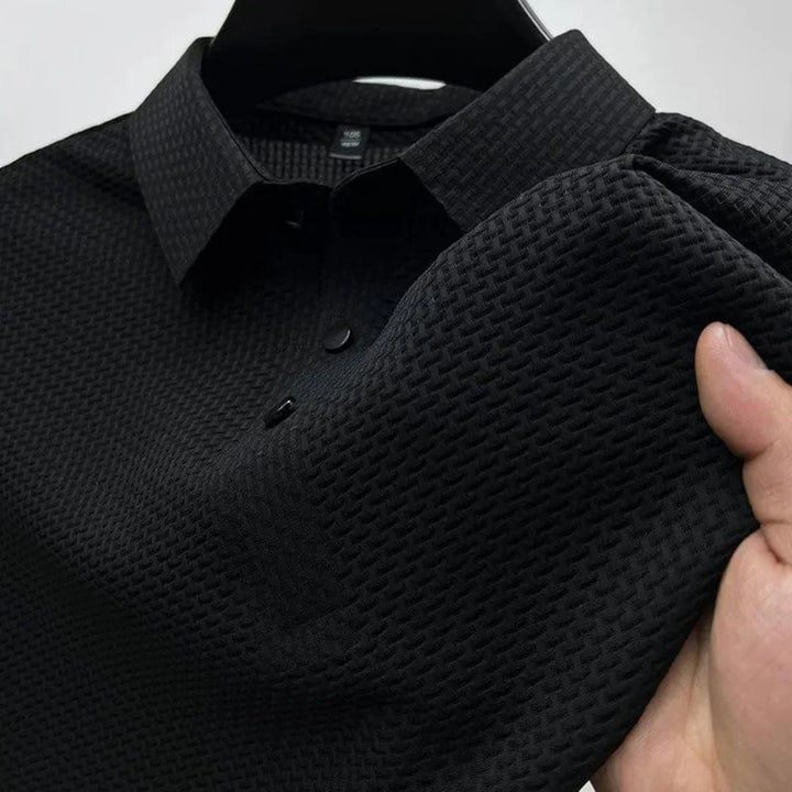 Men's polo shirt with collar and short sleeves